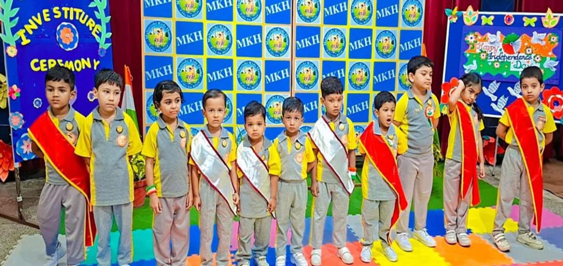 mkhjabalpur1-investiture-ceremony-07.jpg - Play School
